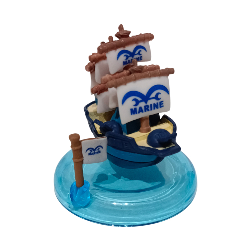 Figura Barco de la Marina One Piece