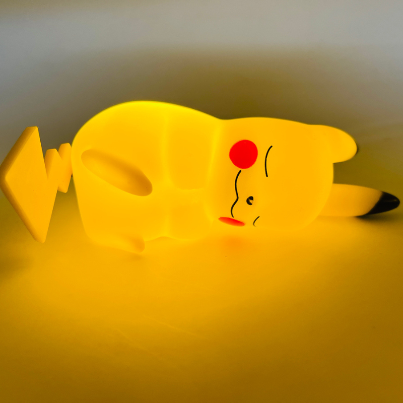Lampara Pikachu de Costado