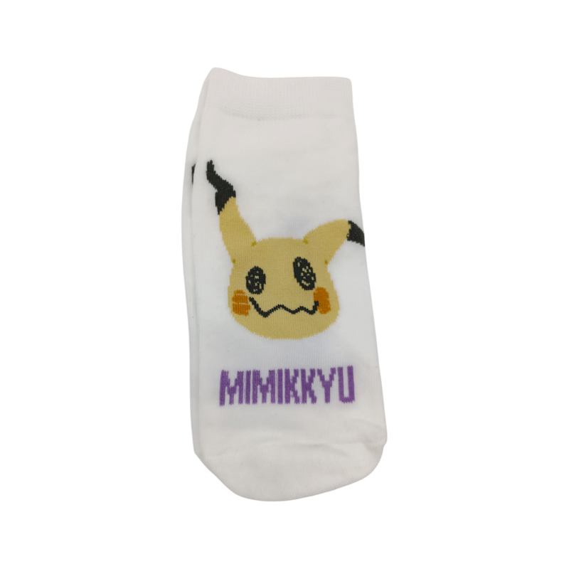 Medias Cortas Mimikyu Fondo Blanco